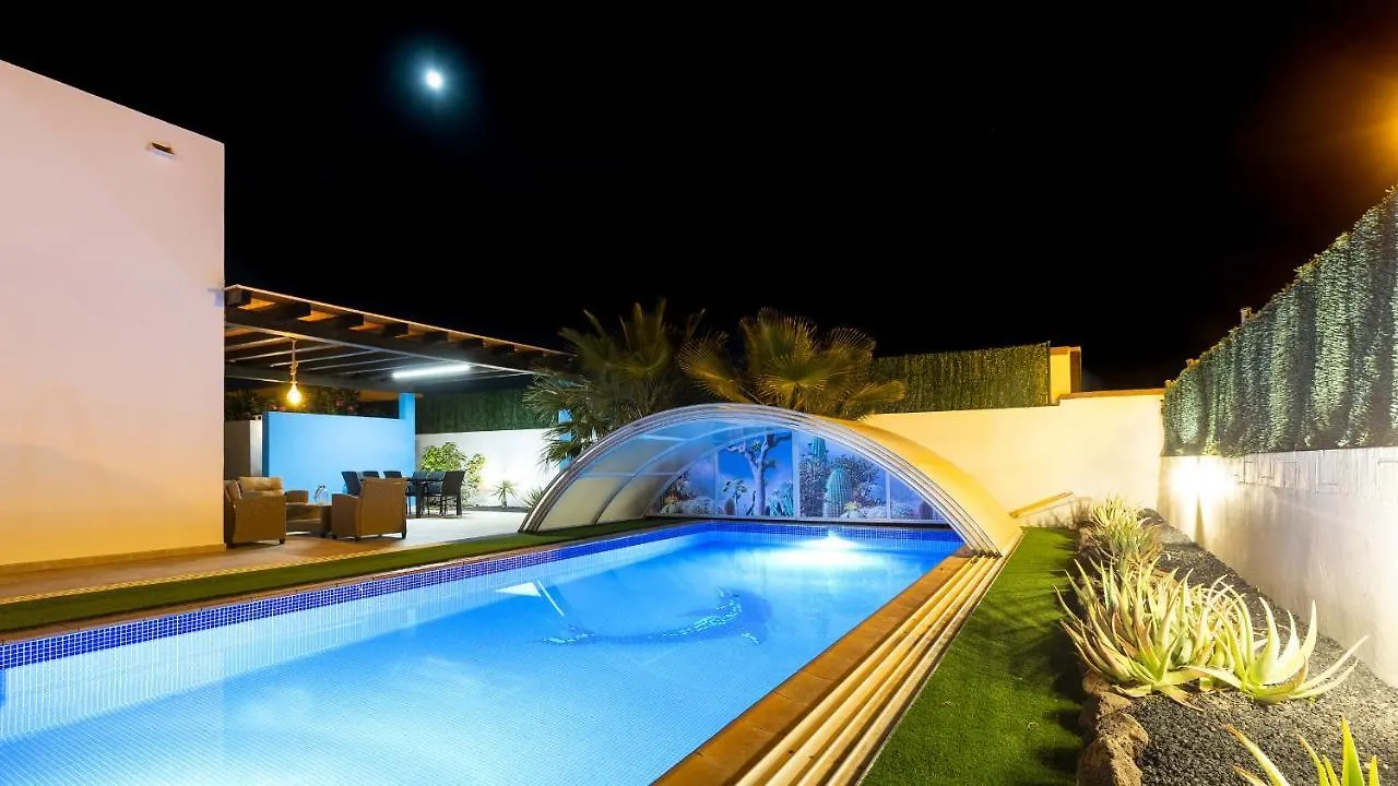 Villa Melissa Costa De Antigua 0*,